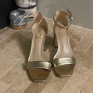 EU - Sam Edelman Daniella Gold Block Heel Sandals